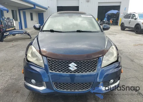 2011 Suzuki Kizashi Sport Sls z USA, uszkodzony, nr VIN JS2RF9A84B6110067